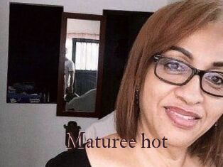 Maturee_hot